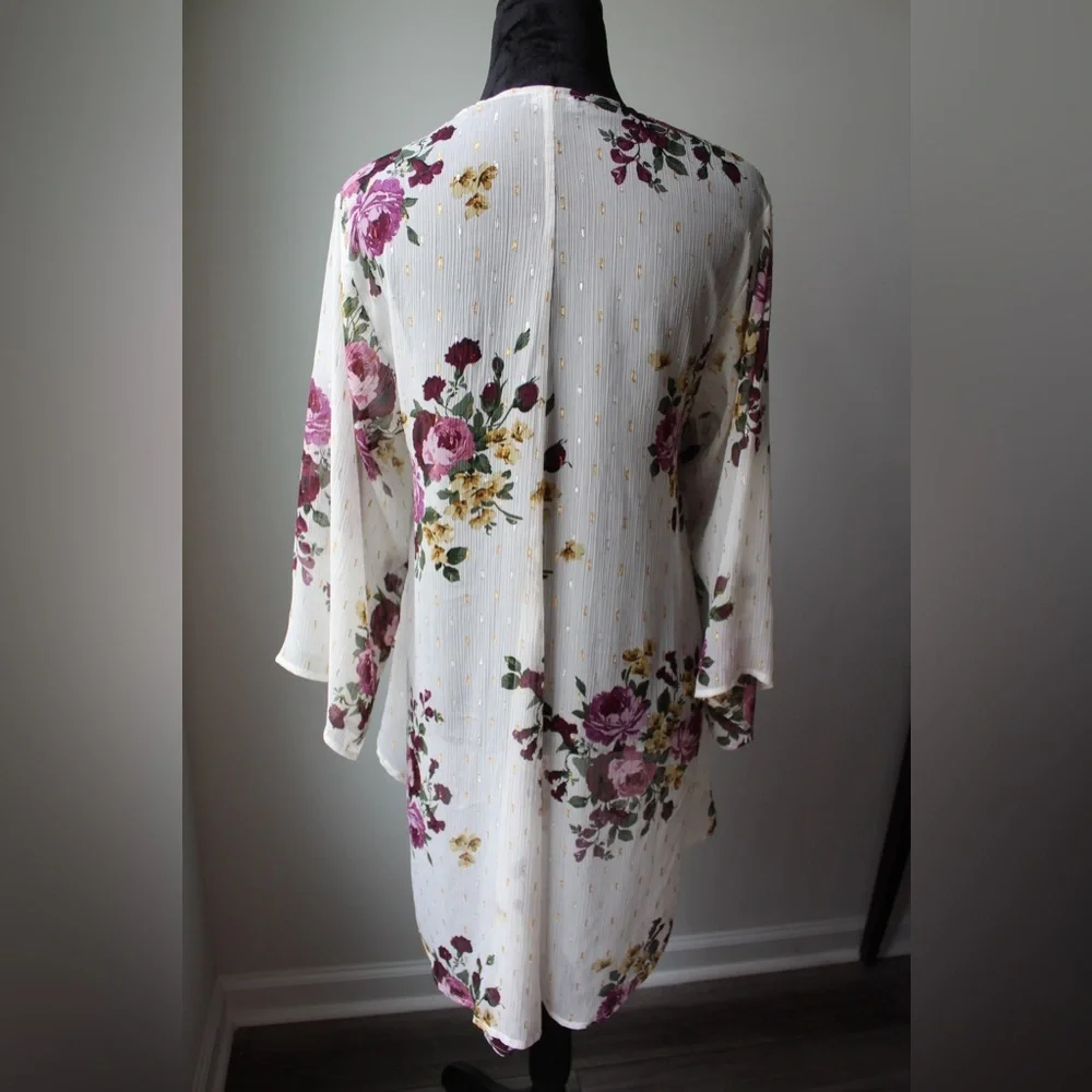 Torrid Floral Kimono with Purple and Pink Accents - Picture 4 of 9